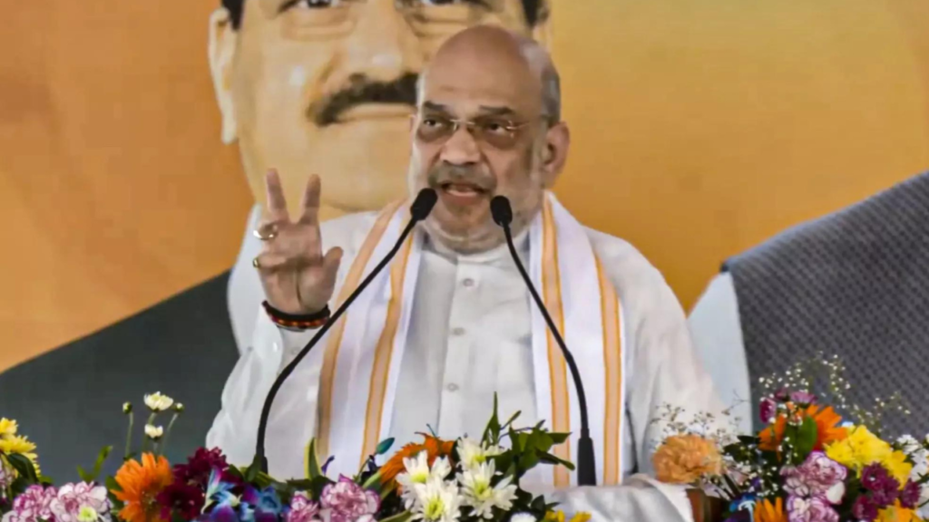 choose-wisely:-amit-shah-warns-against-voting-for-‘dynastic’-parties-in-j&k,-citing-threats-to-national-integrity