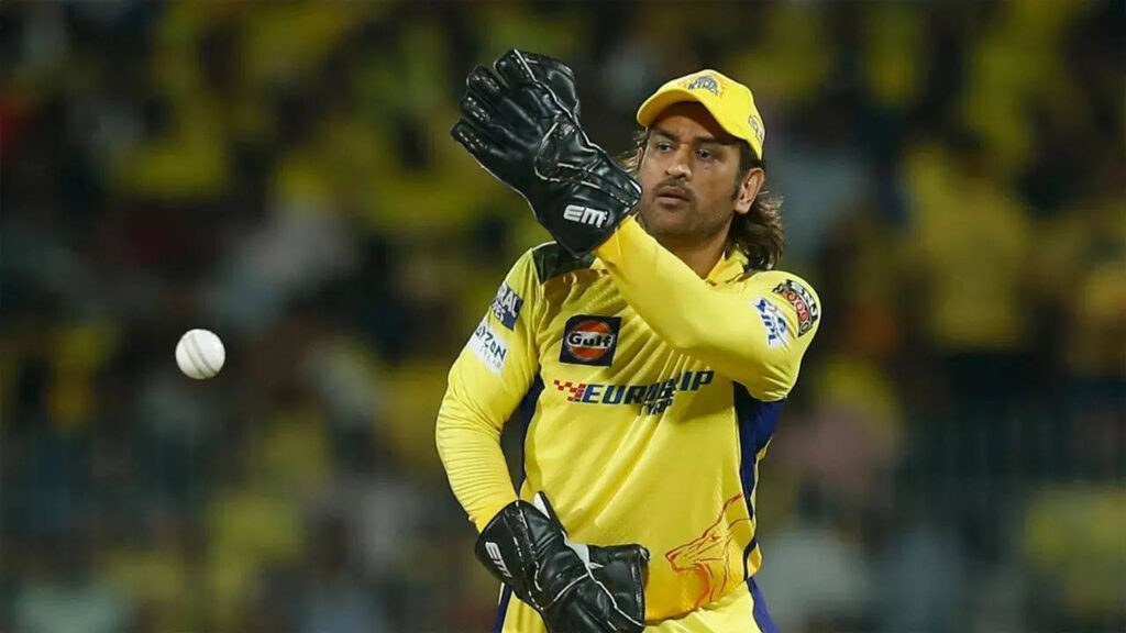 ms-dhoni-set-to-make-waves-as-‘uncapped’-player-in-upcoming-ipl-mega-auction!