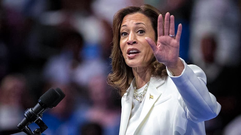 77-days-and-counting:-kamala-harris’s-press-conference-silence-as-democratic-nominee-sparks-curiosity