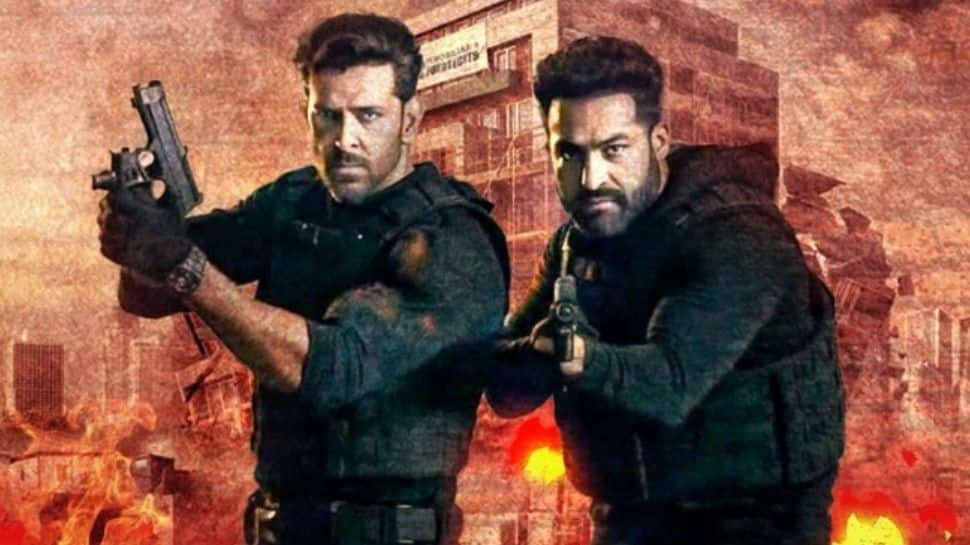 epic-buzz:-hrithik-roshan-and-jr-ntr’s-ai-generated-poster-for-war-2-takes-the-internet-by-storm,-fans-anticipate-record-breaking-opening!