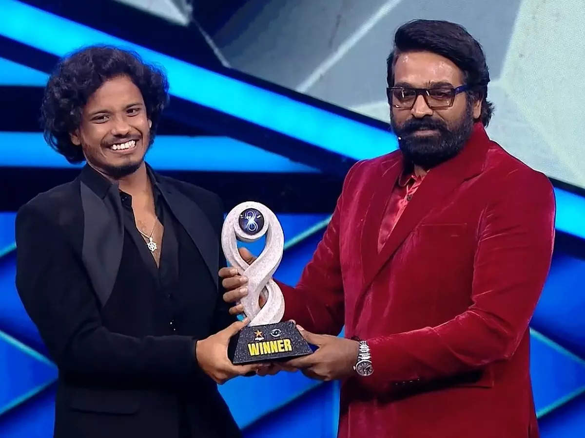 bigg-boss-tamil-8-crowned:-social-media-star-muthukumaran-takes-home-₹40-lakh!